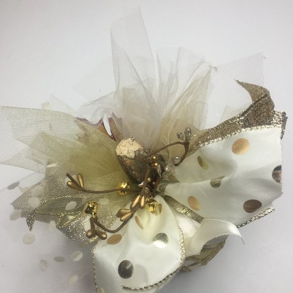 Handmade gold geometric patterned  pumpkin. - Picture 5 of 7